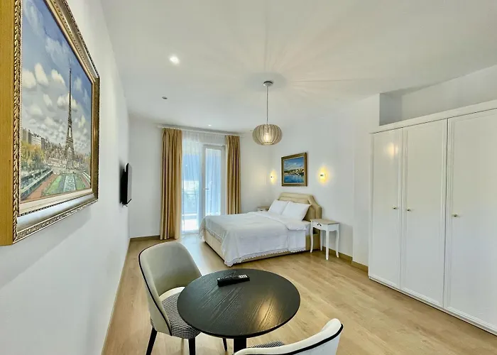 Villa Edmond In The Hills *